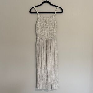 Old Navy White and Black Patterned Midi Dress